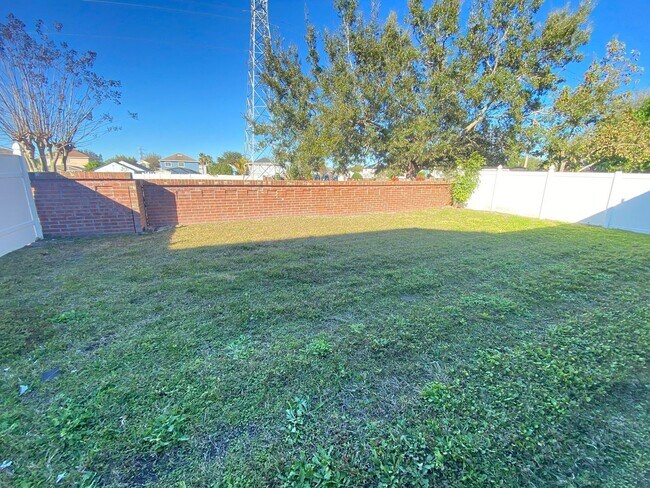 Building Photo - 13431 Meadow Bay Loop