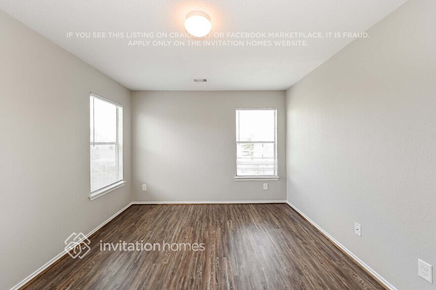 Building Photo - 29430 Legends Bluff Dr