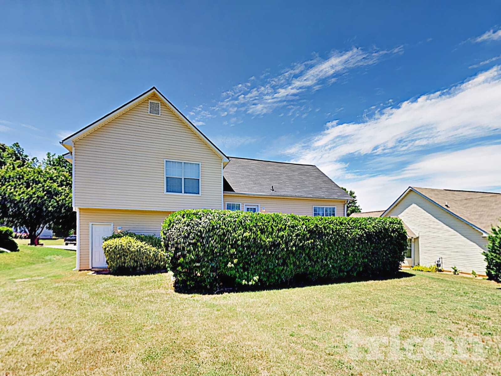 Building Photo - 12310 Riviera Dr