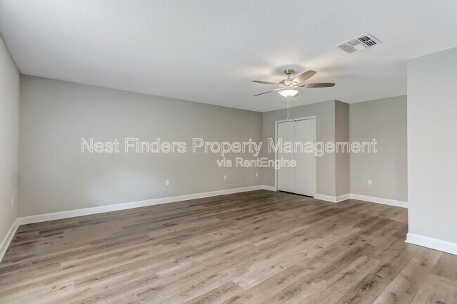 Building Photo - 172 King Arthur Ct