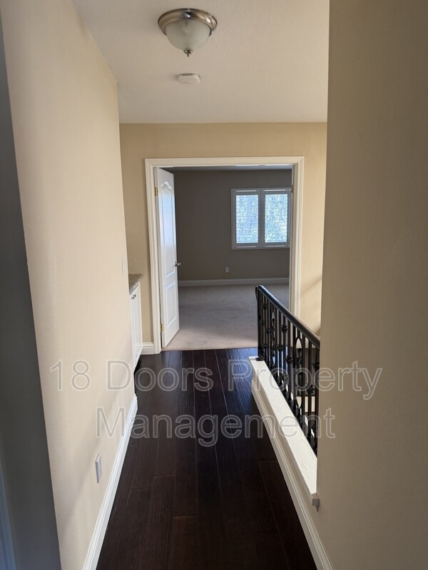 Building Photo - 11035 Forestview Ln