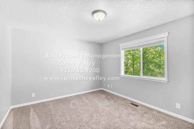 Building Photo - Beautiful 4-Bedroom Home Available in July!