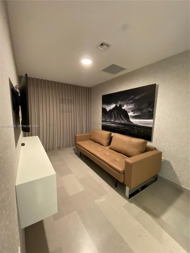 Building Photo - 88 SW 7th St