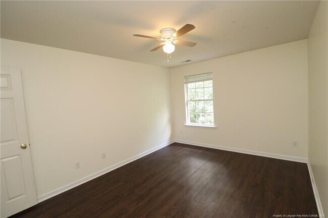 Building Photo - 2114 Frissell Ave
