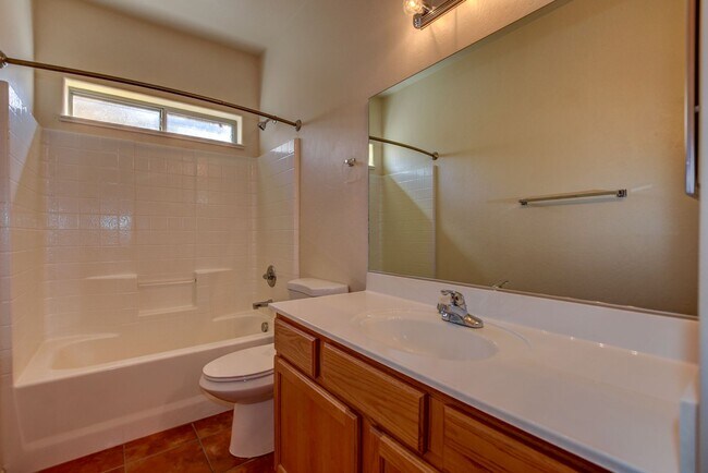 Building Photo - 5879 N Bronco Ln