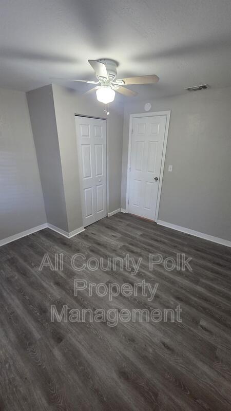 Building Photo - 1101 W Tyner St