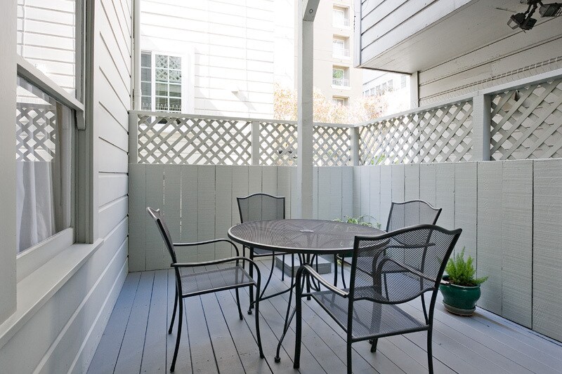 Private use - 1406 Post St