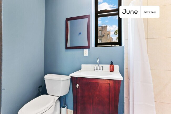 Building Photo - 161 W 120th St