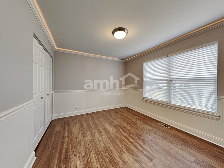 Building Photo - 2087 Kate Dr