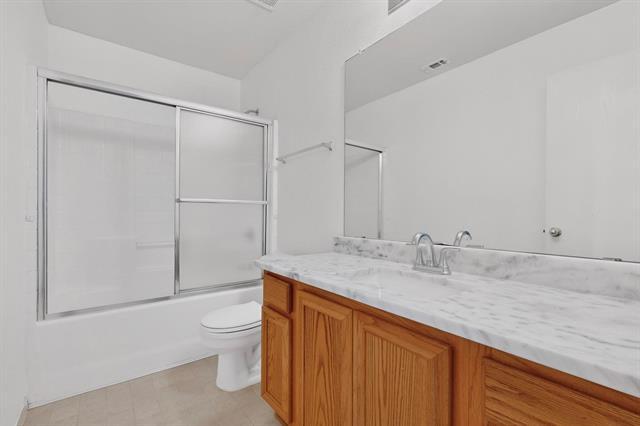 Building Photo - 721 Somerset Dr