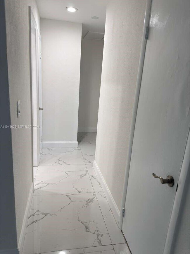 Building Photo - 5111 NW 55th Terrace