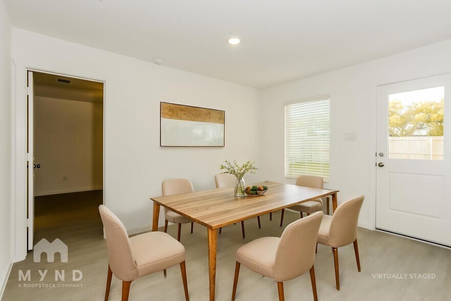 Building Photo - 10124 Dalgreen Cir