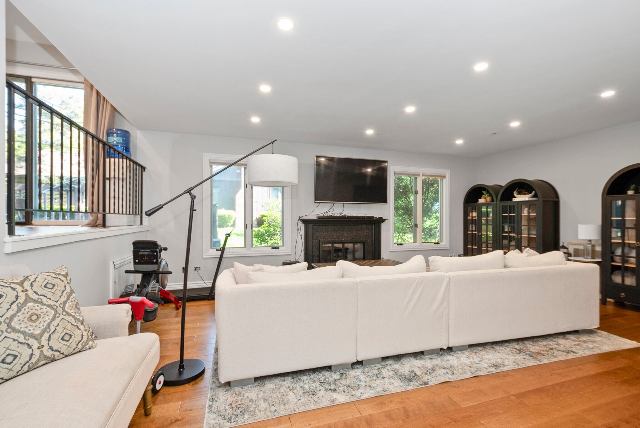 Building Photo - 11753 Brookside Dr