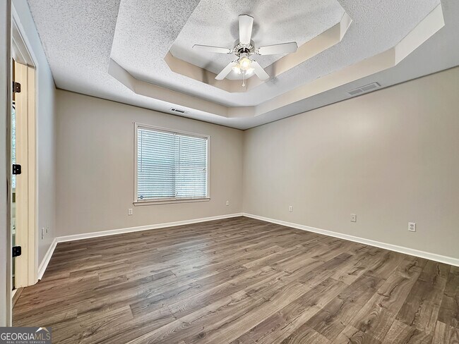 Building Photo - 77 Paces Landing Way