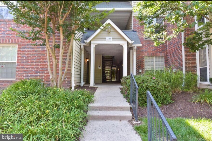 Building Photo - 12158 Penderview Ln