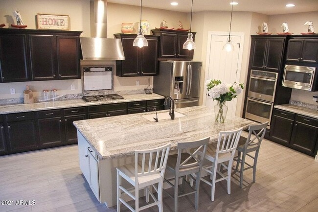 Building Photo - 4 bedroom in Eastmark