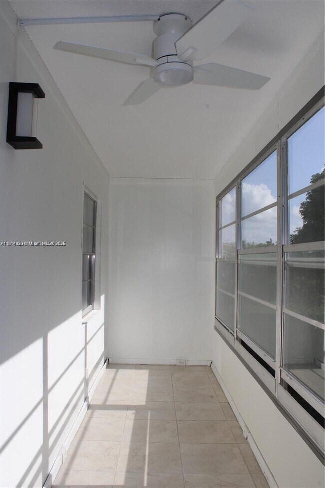 Building Photo - 251 SW 132nd Way
