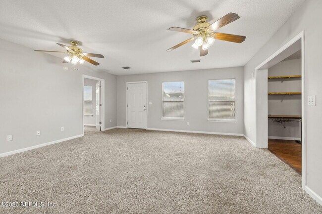Building Photo - 7600 Pheasant Run Dr