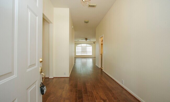 Building Photo - 19639 Chestnut Brook Ct