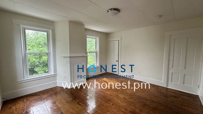 Building Photo - 30 Sewall St