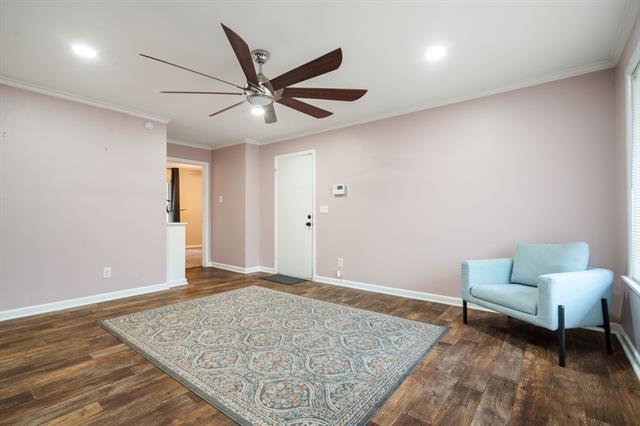 Building Photo - 1614 Seevers Ave