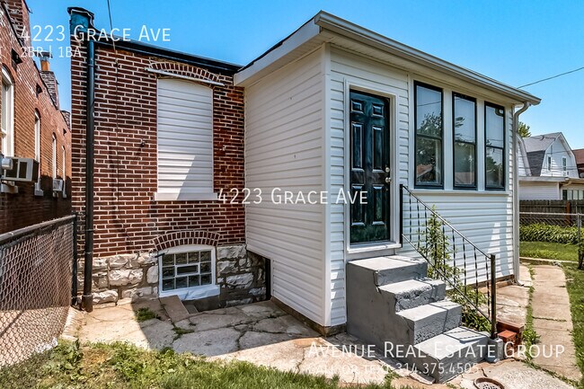 Building Photo - 4223 Grace Ave