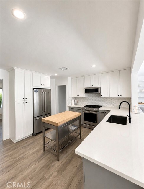 Building Photo - 2080 McNab Ave