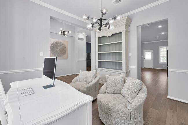 Building Photo - 18207 Samie Nell Ct