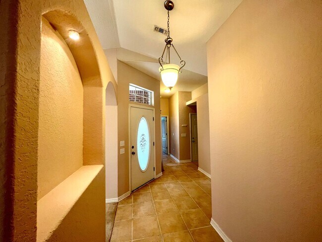Building Photo - 5884 Grotto Ave