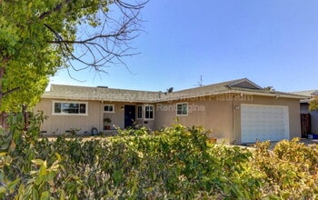 Building Photo - 20 W Gettysburg Ave