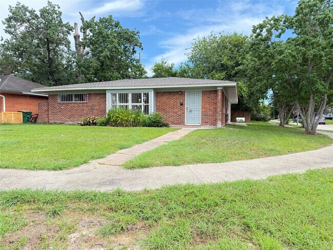 Building Photo - 1434 Marleen St