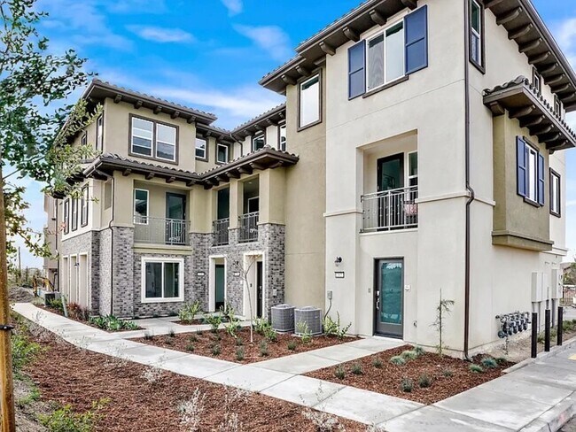 Primary Photo - 13480 Lopelia Meadows Pl