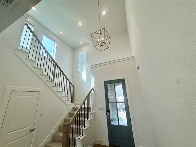 Building Photo - 304 Chestnut St