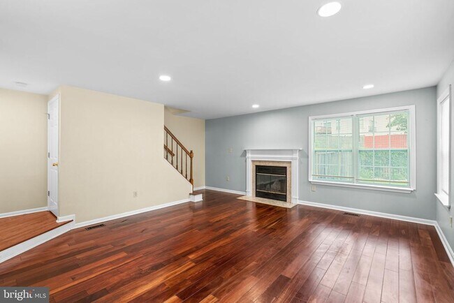 Building Photo - 8540 Harvest View Ct