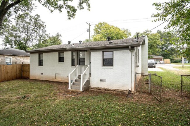Building Photo - 2505 Virginia Blvd NW