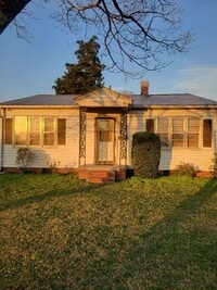 Building Photo - 206 N McCaskey Rd