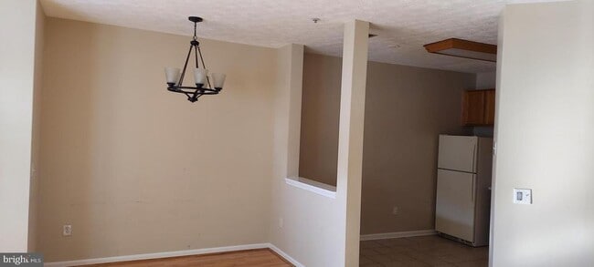 Building Photo - 8089 Brookstone Ct