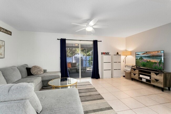 Building Photo - 4258 E Weeping Willow Cir