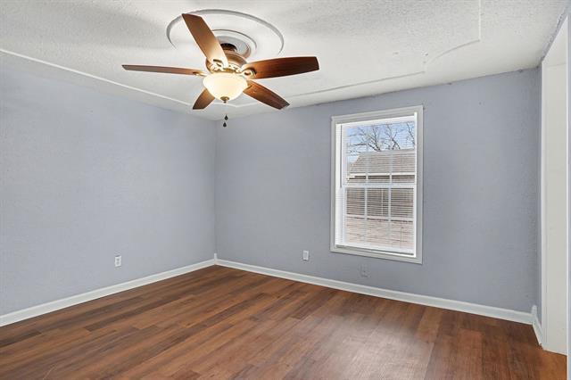 Building Photo - 5421 Buchanan St