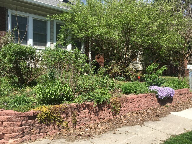 Building Photo - 4104 N College Ave