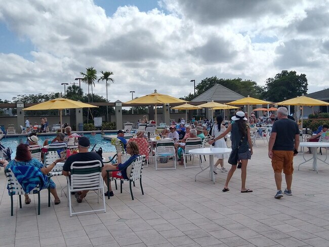 Building Photo - 3404 Bimini Ln