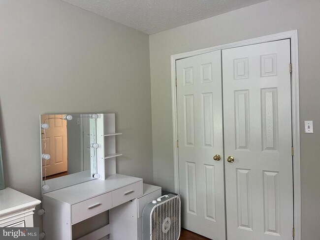 Building Photo - 65 Bentley Dr