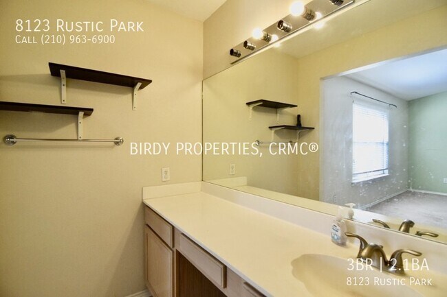 Building Photo - 8123 Rustic Park San Antonio, TX