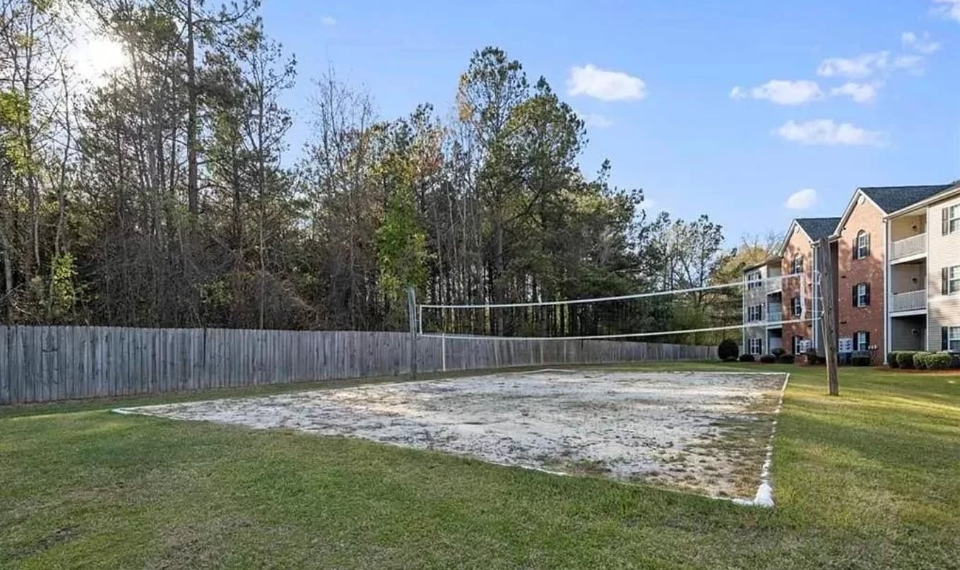 Building Photo - 616 Marshtree Ln