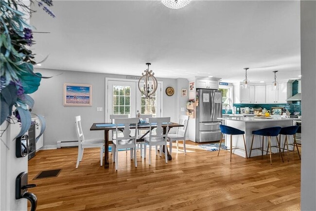 Building Photo - 391 Valley Rd