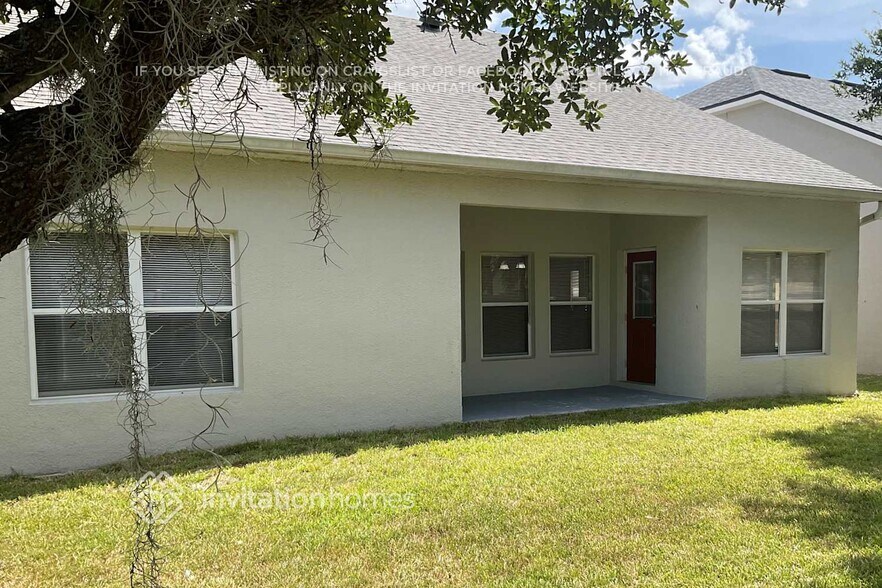 Building Photo - 14711 Sapodilla Dr