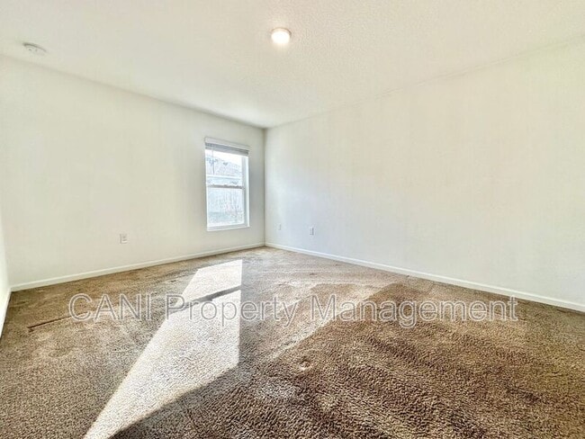 Building Photo - 3807 Whitney Wy