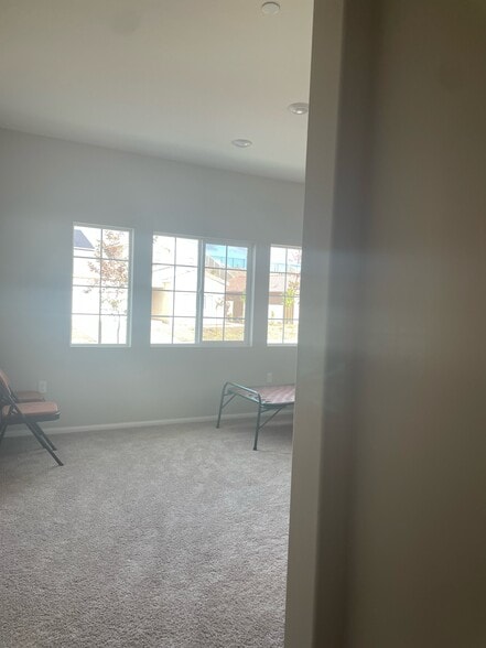 Building Photo - 35289 Sorenstam Dr