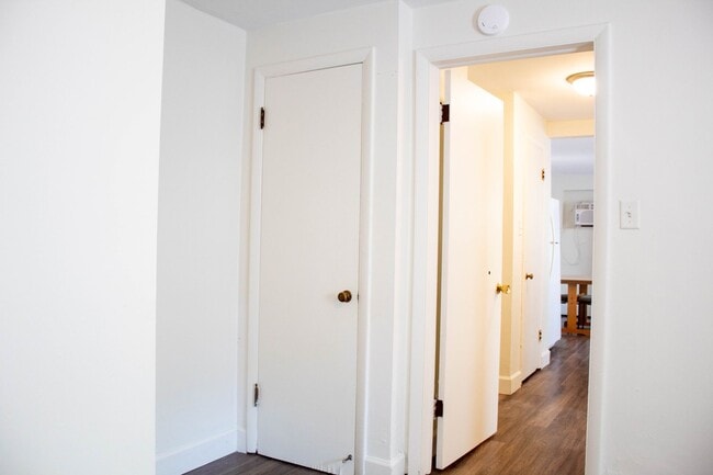 Interior Photo - 203 S Wright Street