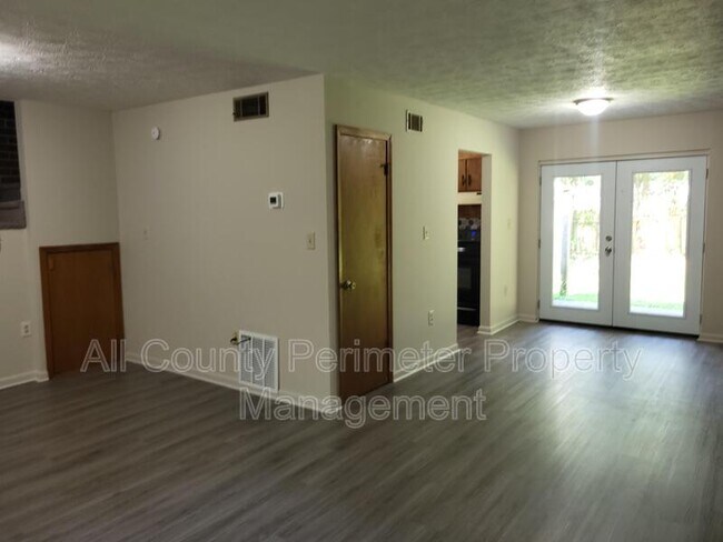 Building Photo - 8686 N Anna Way